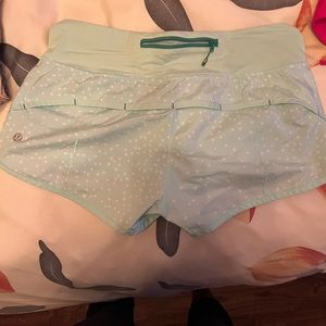 Lululemon athletic shorts size 4